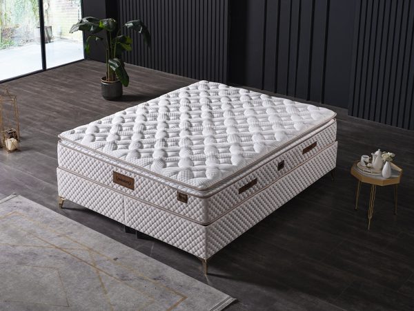 Bed met opbergruimte